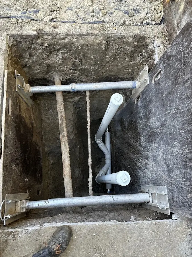 Experienced plumber completing Gas Line Repair work in Lake Wisconsin